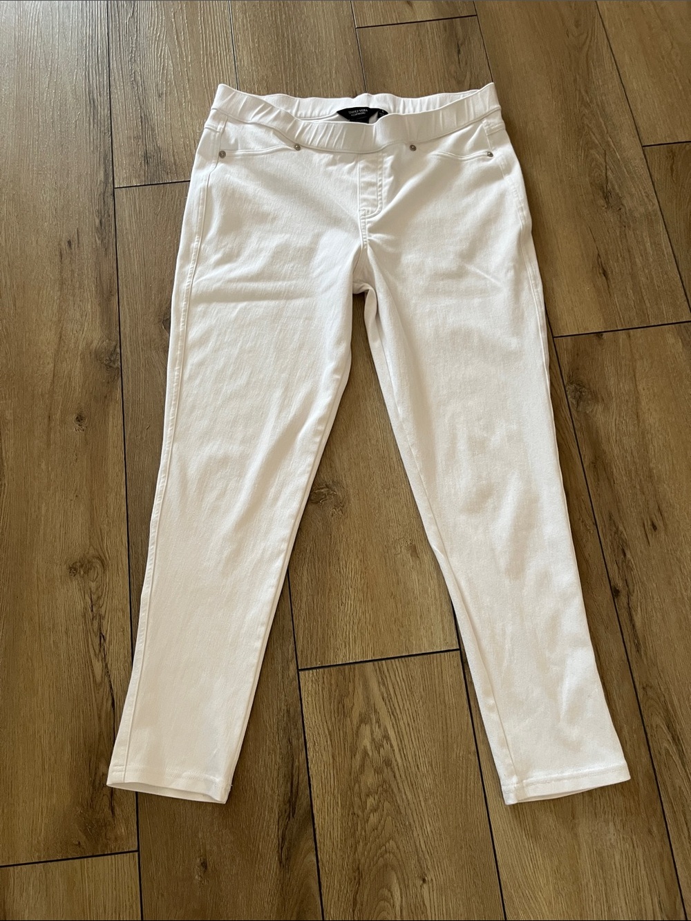 Simply Vera Vera Wang White Skinny Jeggings